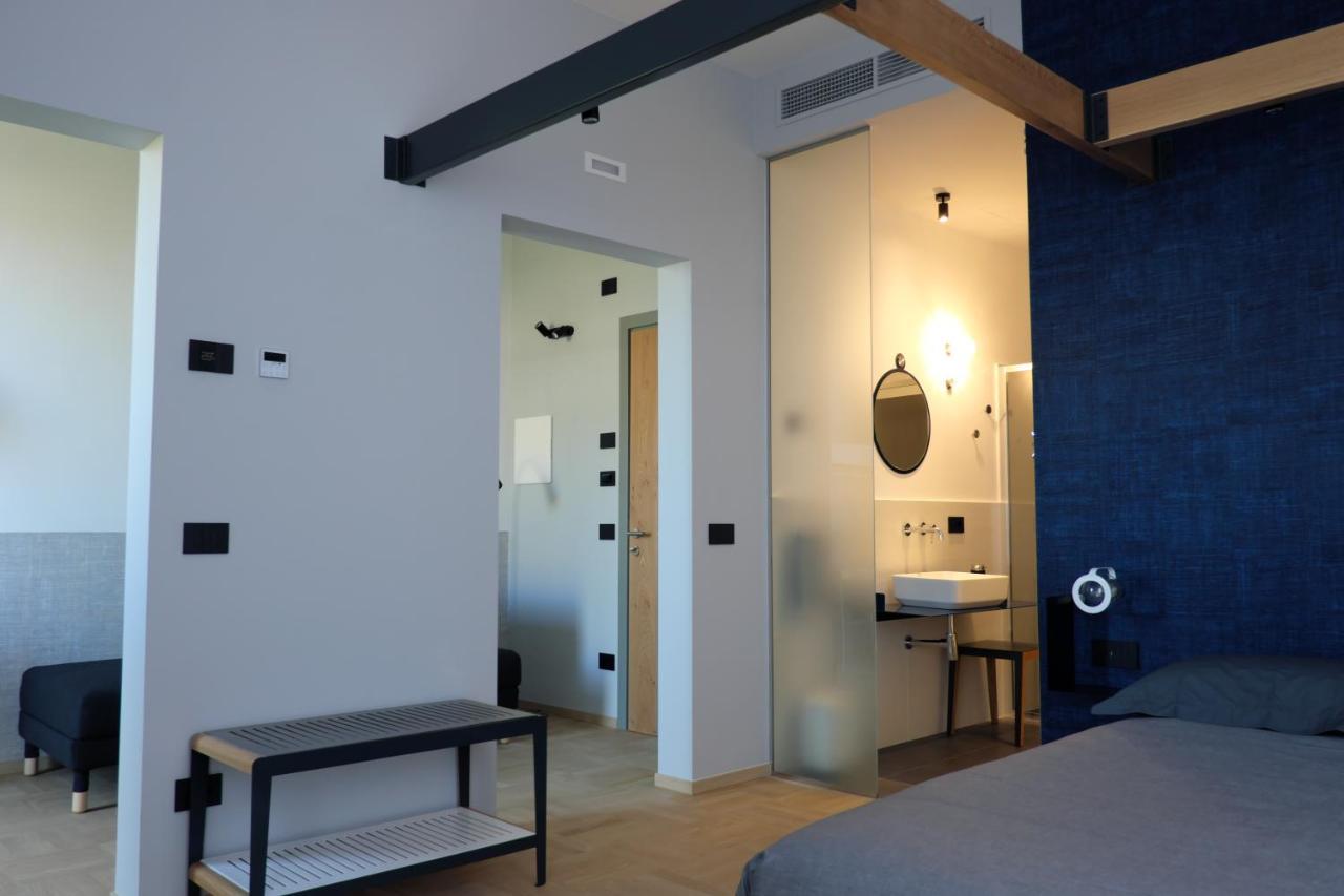 Invento Bnb Unconventional Maison 西维尔诺瓦·马尔凯 外观 照片