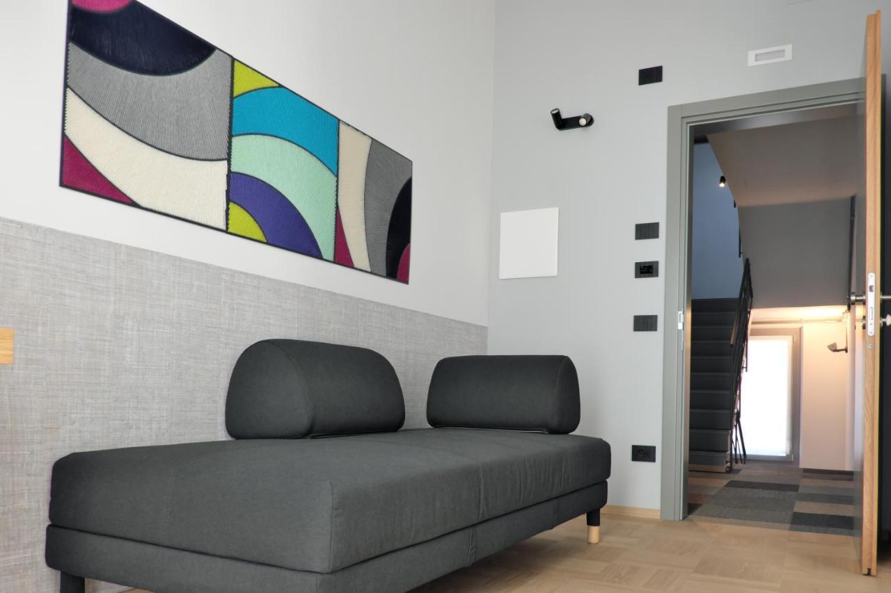 Invento Bnb Unconventional Maison 西维尔诺瓦·马尔凯 外观 照片